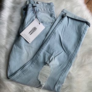 Cotton on high 90’s stretch jeans